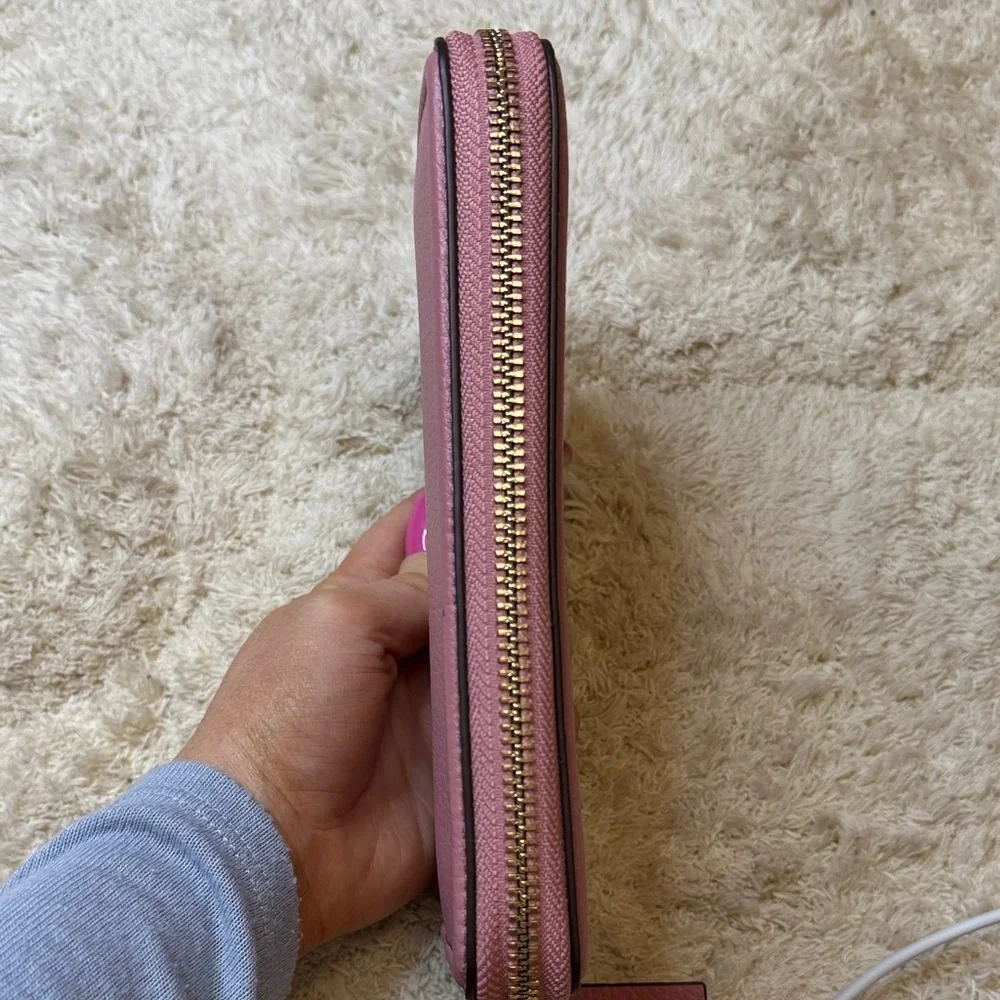 Tory Burch Mauve Thea Multi-Gusset Zip Continental Leather Wallet